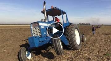 Ford 9600 ploughing + start up & sound